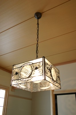 Lighting fixture with Retro Design